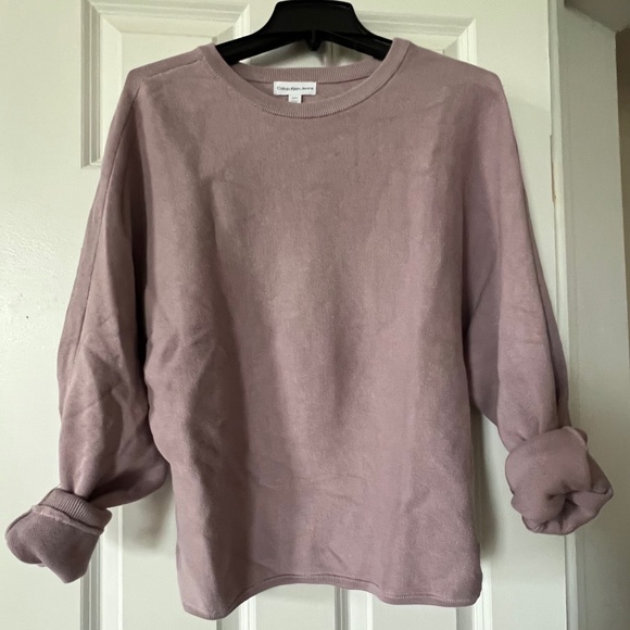 Calvin Klein Sweater - Picture 1 of 3